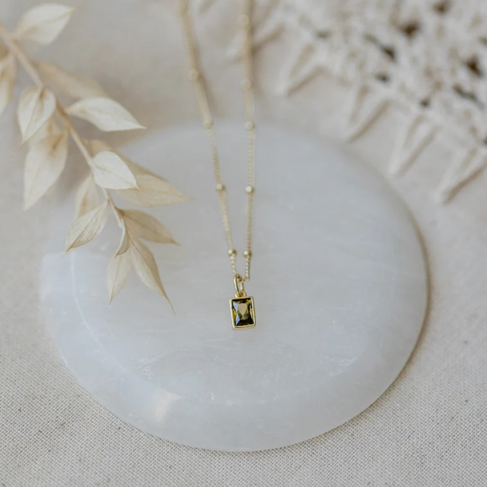GOLD/MOSS GREEN GLIM NECKLACE by GLEE JEWELRY