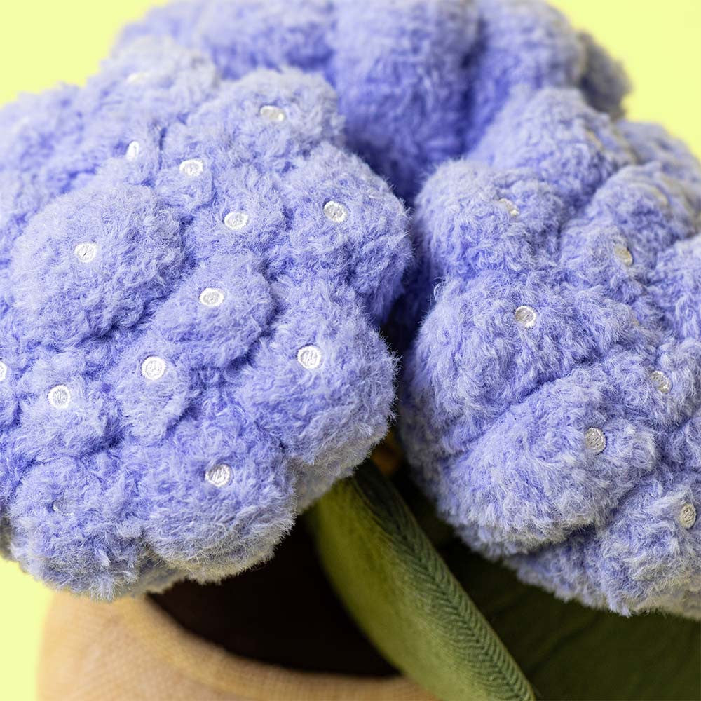 close up of plush hydrangea details