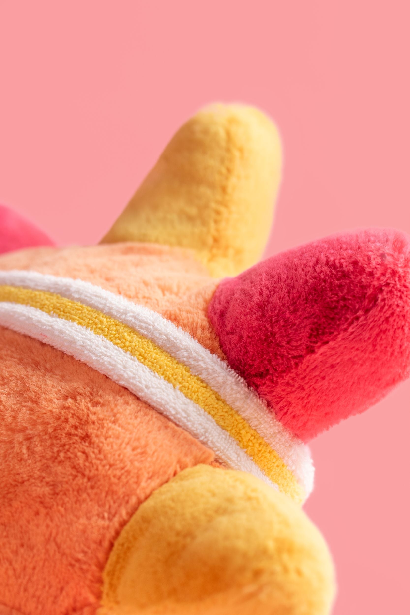 AMUSEABLES SUN ROLLER SKATES by JELLYCAT