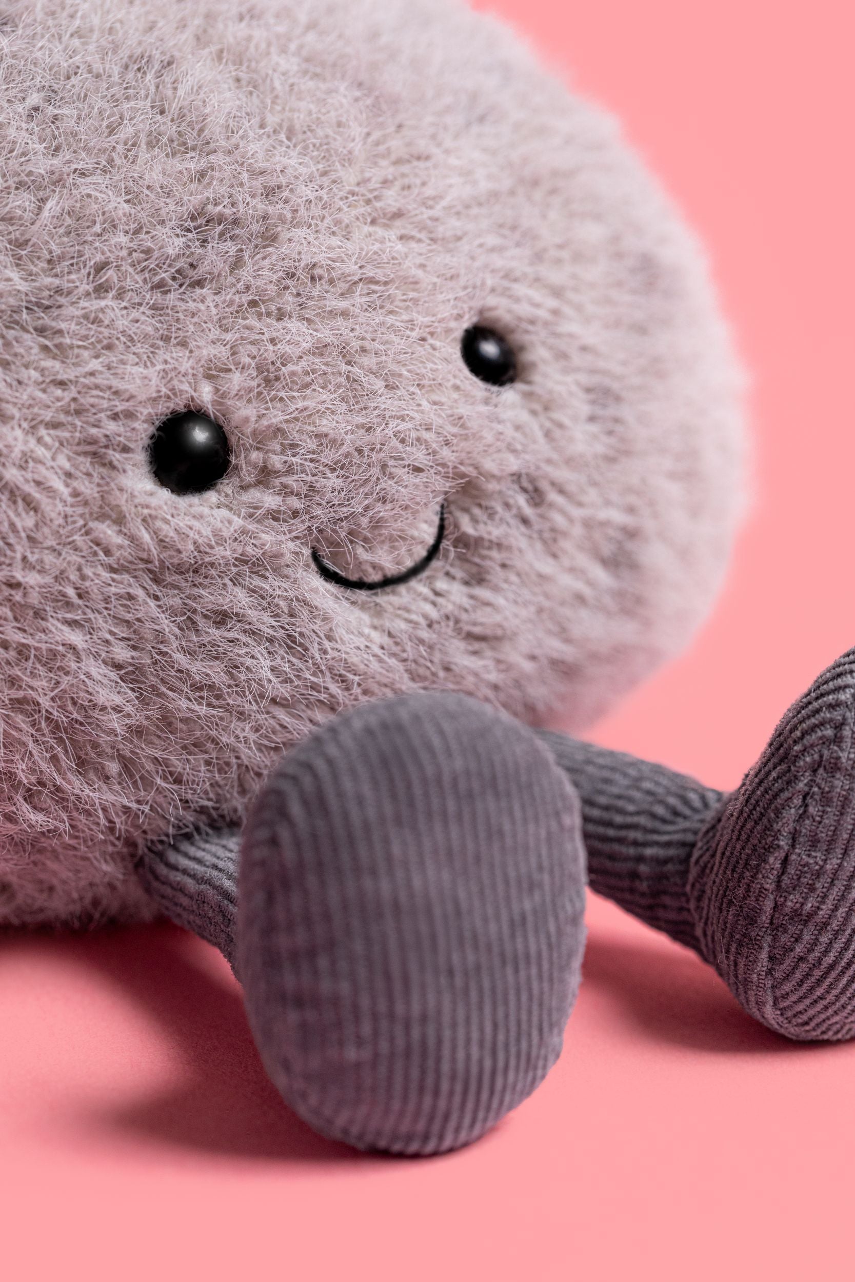 AMUSEABLES PEBBLE by JELLYCAT