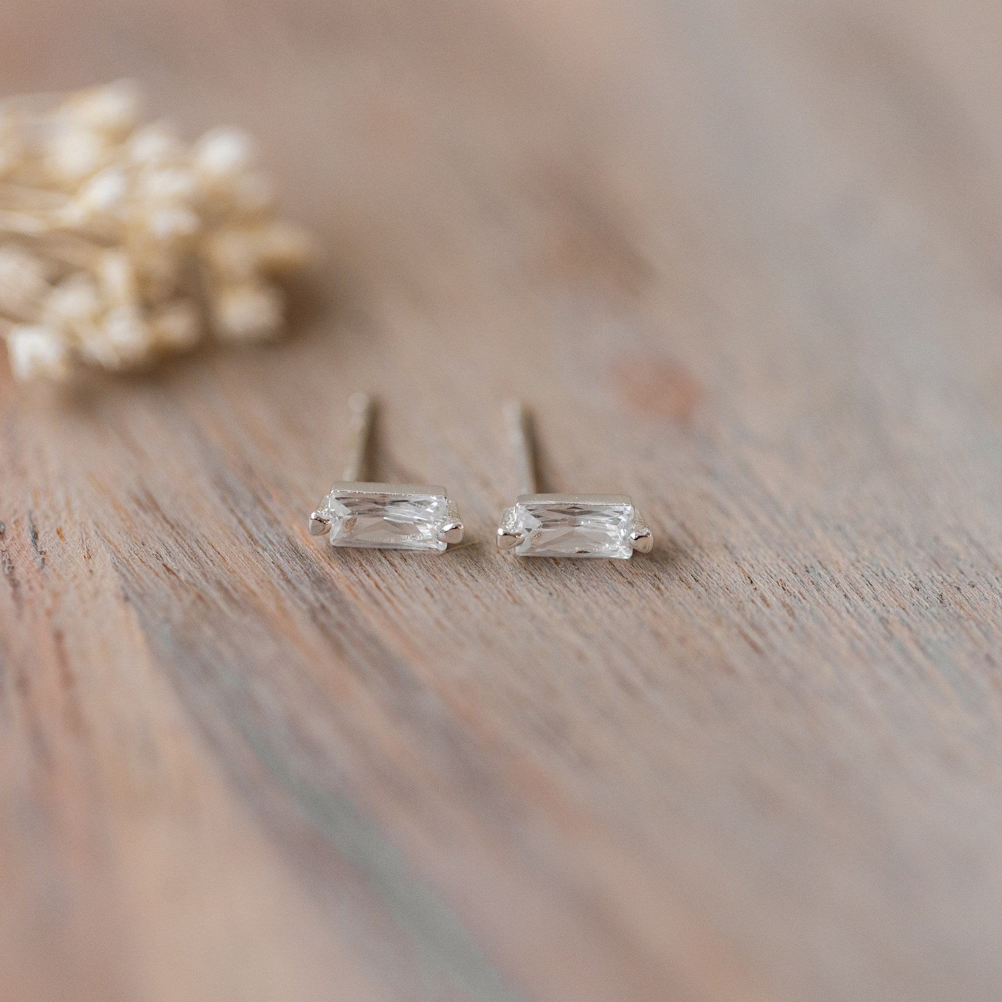 GRACIOUS STUDS in SILVER by GLEE