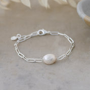 GWENDOLYN BRACELET in SILVER & PEARL by GLEE