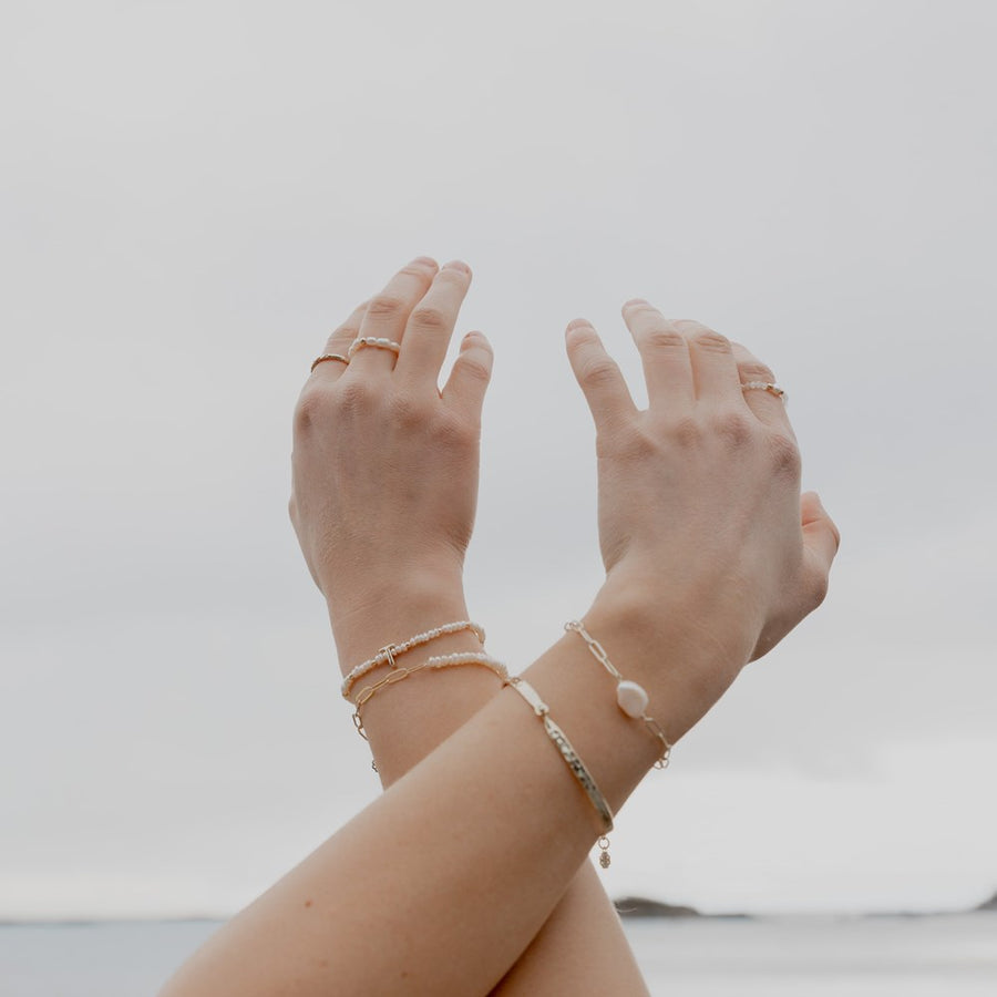 GWENDOLYH BRACELET in GOLD & PEARL by GLEE