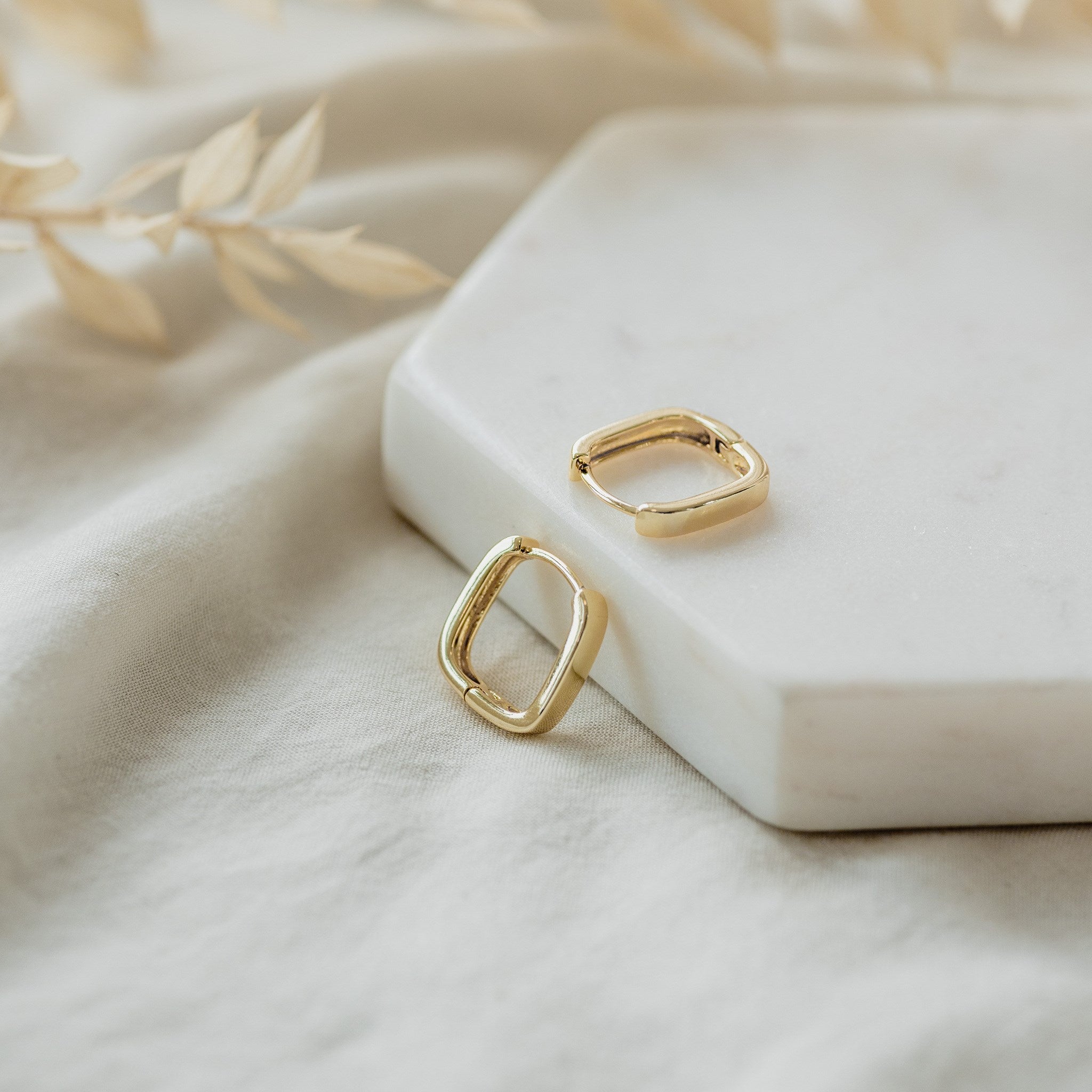 PETITE SQUARE HOOPS in GOLD by GLEE