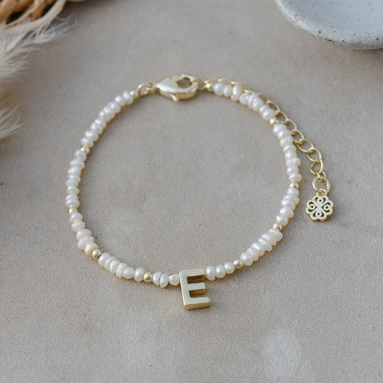LETTER 'E' QUINTESSENTIAL INSIGNIA BRACELET in GOLD by GLEE