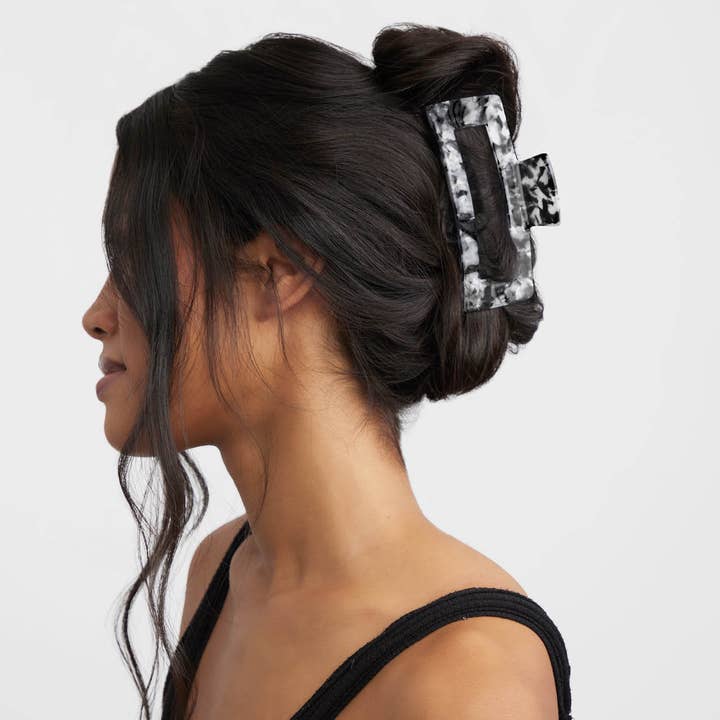 LARGE CLAW CLIP in BLACK & WHITE by KITSCH