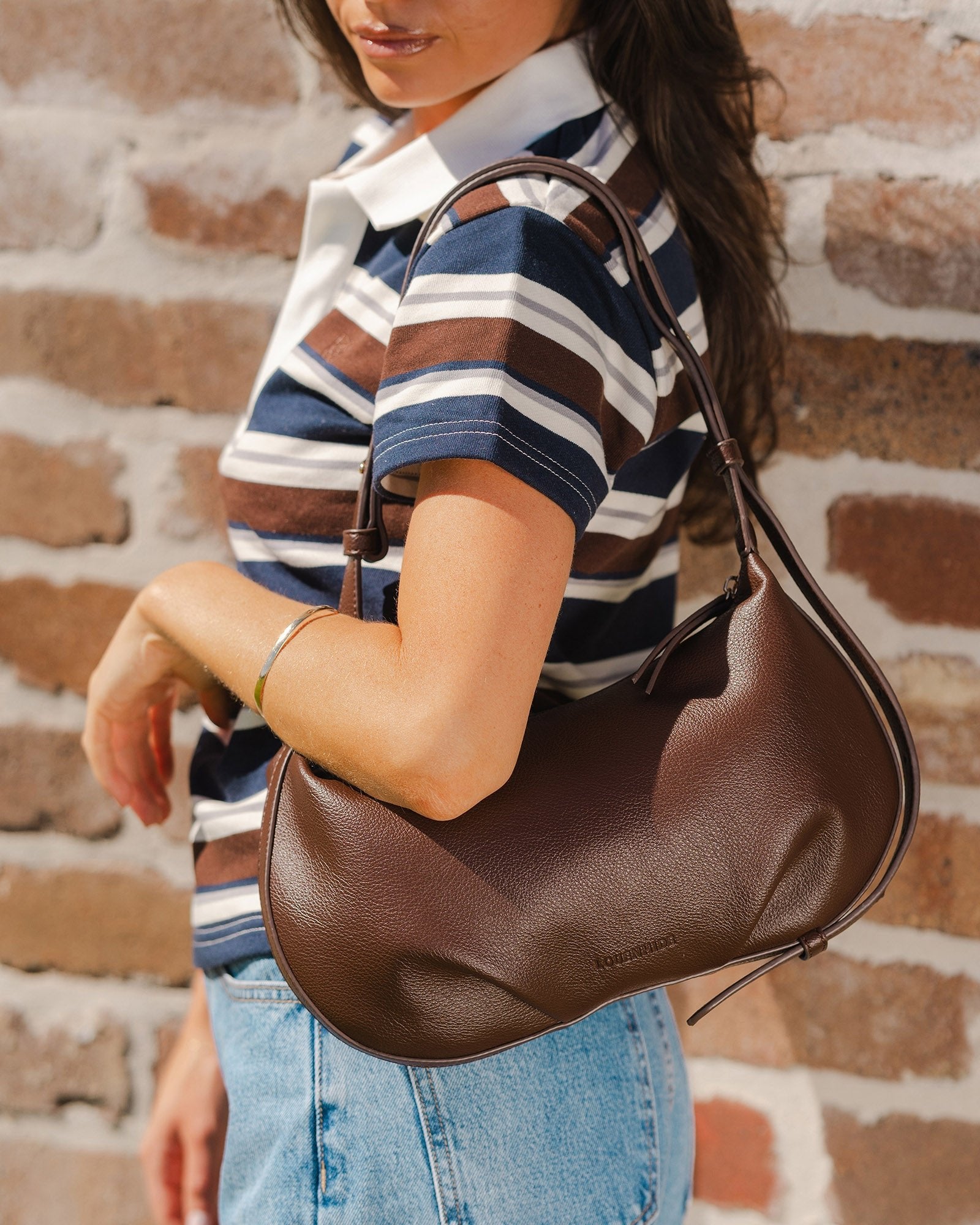OLIVIA SHOULDER BAG in CHOCOLATE by LOUENHIDE
