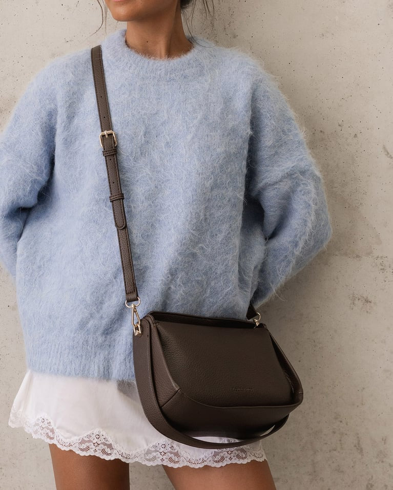 MADDIE SHOULDER BAG in CHOCOLATE by LOUENHIDE