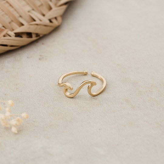 GOLD OFFSHORE RING by GLEE JEWELRY