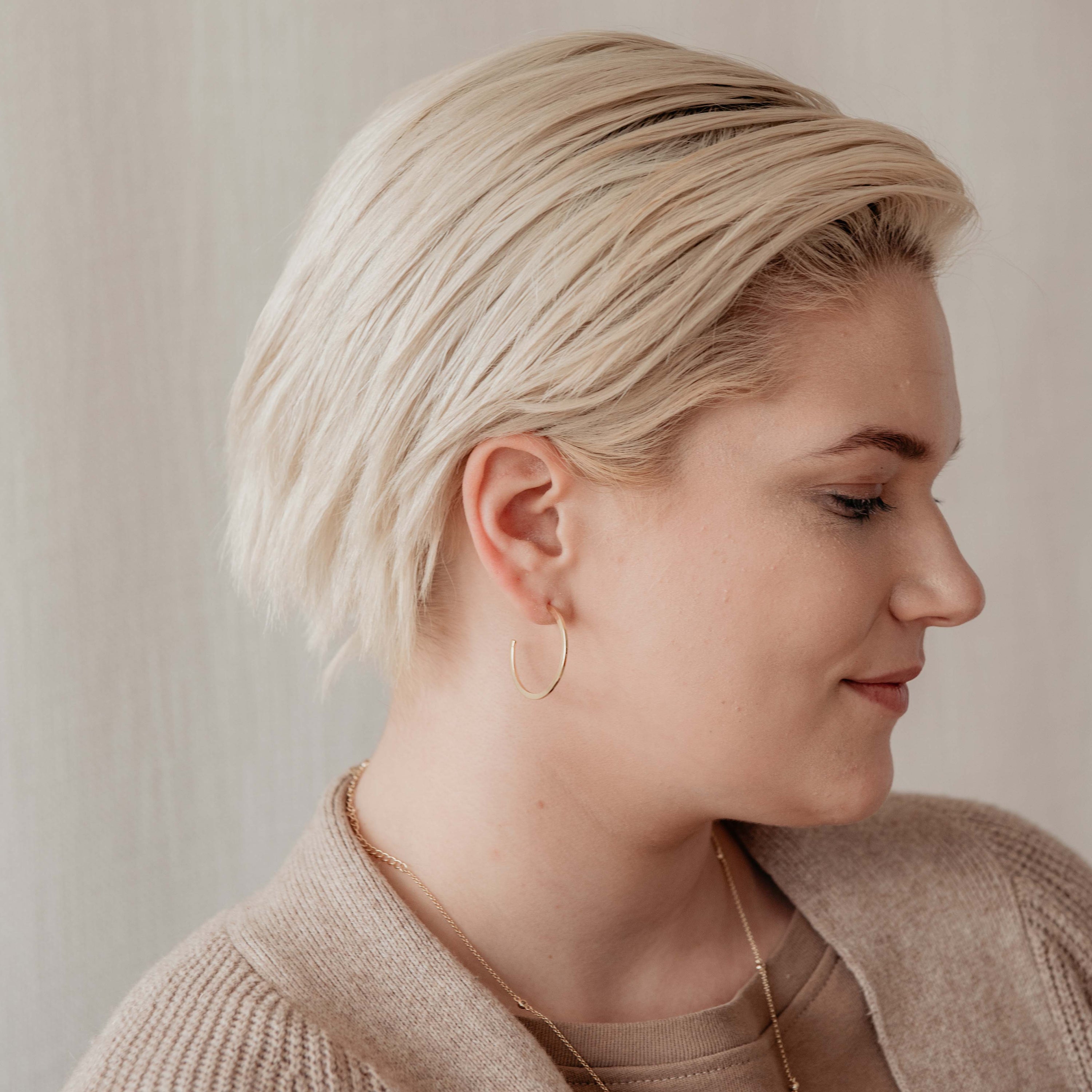 SILVER VISTA HOOPS by GLEE JEWELRY
